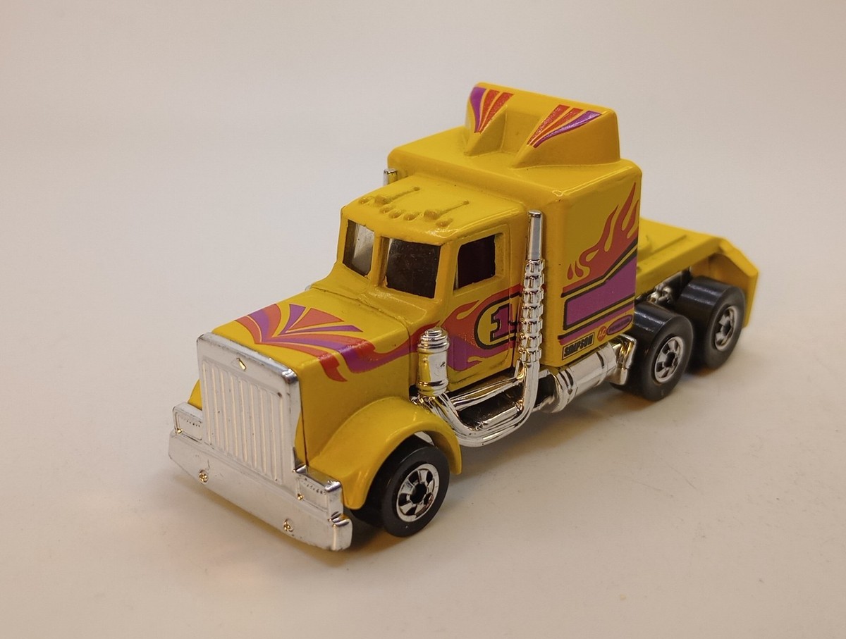 Vtg. 1982 Hot Wheels Blackwalls Long Shot Semi Cab 1:64 Hong Kong