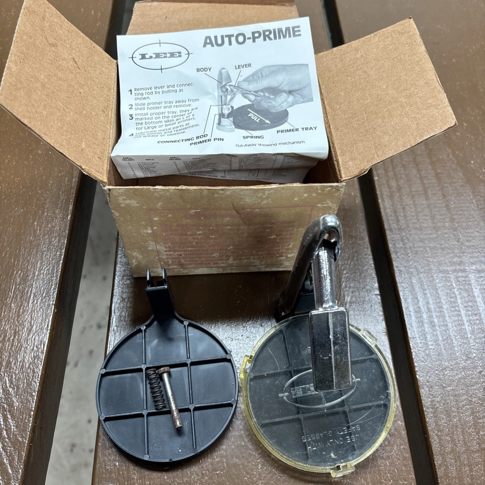 Lee Auto - Prime en caja con papeles 2 - Bandejas usadas. Foto 2 de 3