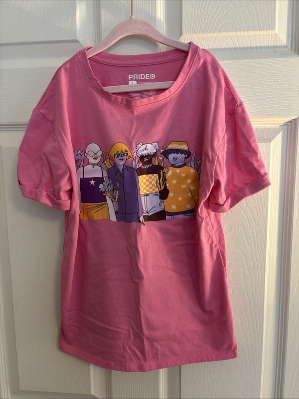 Girls Pride shirt small Target Rainbow