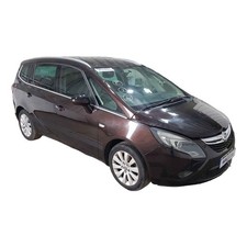 Vauxhall Zafira Tourer C 1.6 Cdti Right Front Suspension Leg And Hub