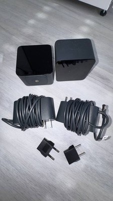 2× HTC Vive Base Station 1.0
