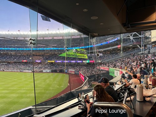 NY Yankees vs Tampa Bay Rays 2 tickets 5/3 HOMEPLATE + CLUB/LOUNGE ACCESS - Picture 4 of 7