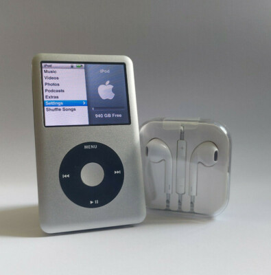 iPod classic ブラック×シルバー 160GB Apple iPod Classic 160GB Black (7th Generation) (Renewed