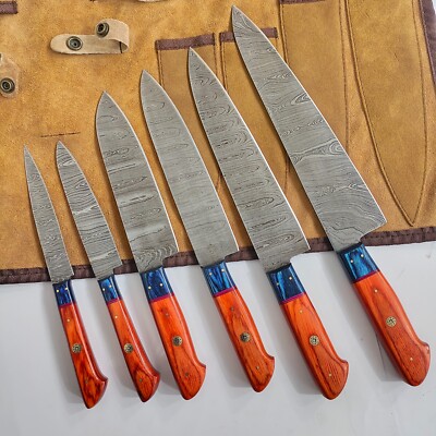 Custom made Damascus Steel kitchen/chefs knife set with leather bag 1068