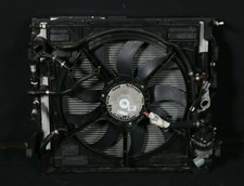 Pompe à eau BMW 850