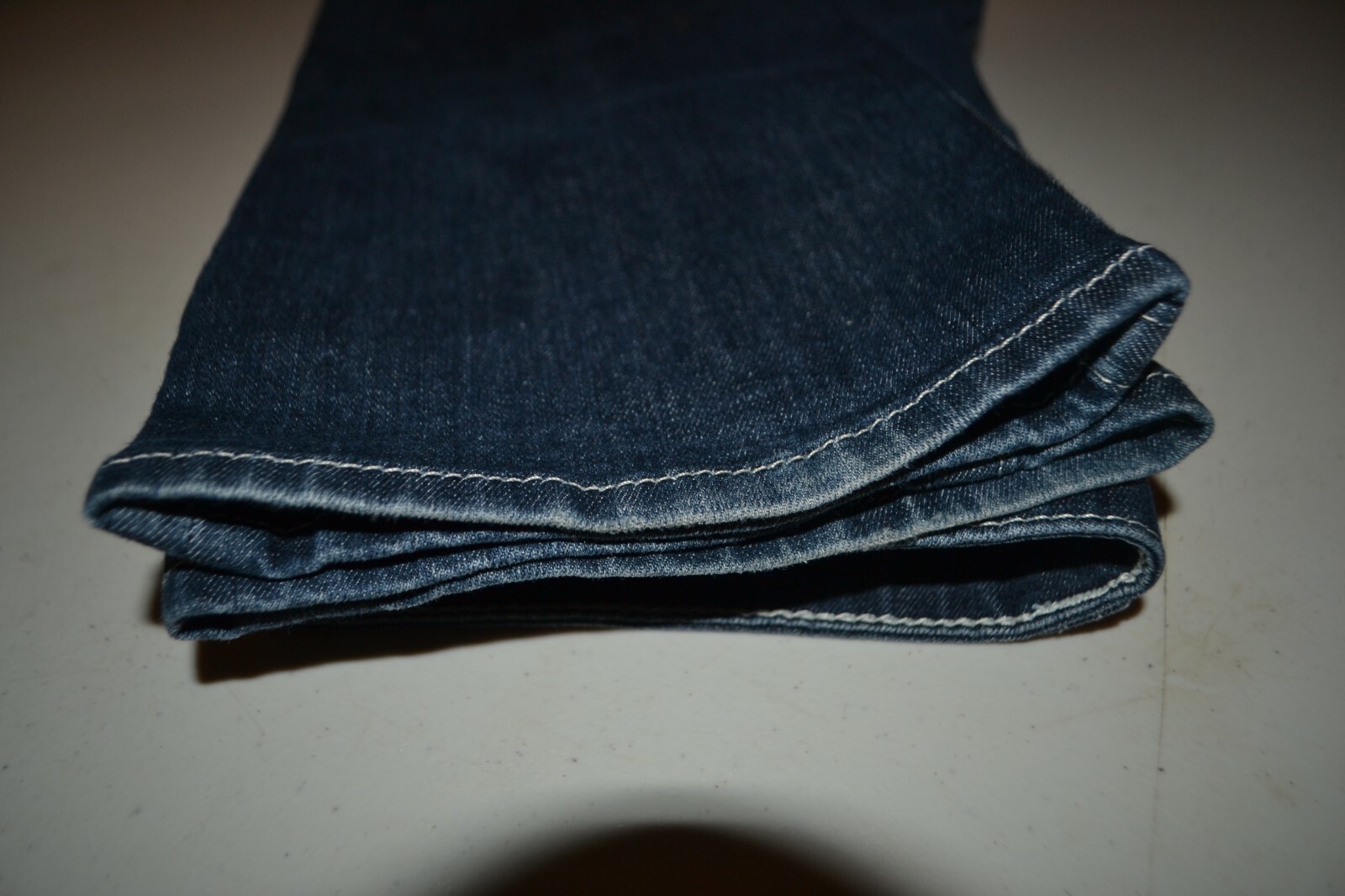 True Religion Women's Straight Pocket Flaps Dark Blue Denim Jeans Sz 28x33 thumbnail 12