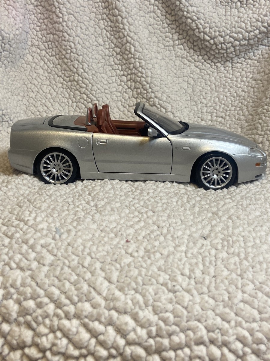 diecast 1/18 Maisto Maserati Spyder Silver Color | eBay
