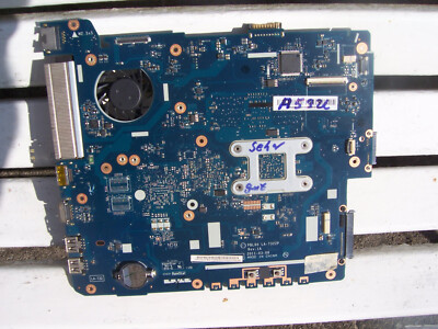 Habe  hier ein   Komplettes Board  für  ASUS U53J Mit  2mal 1 GB  DDR3 Arbeitssp