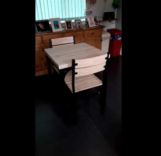 Picture 4 of 6