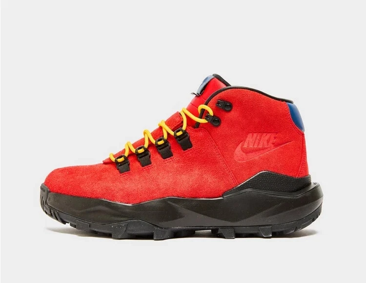 Nike Men's Cygnal Mid Trainers in Red Shoes
