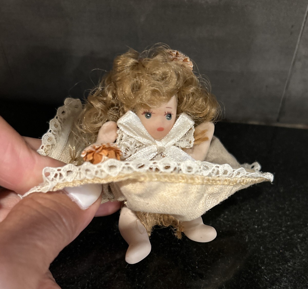 Two Vintage Sitting Cute Tiny Little Girl Porcelain Dolls 3” T | eBay