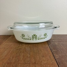Vintage 1950s Green Daisy Glasbake 433 oval casserole Dish with lid Made in USA