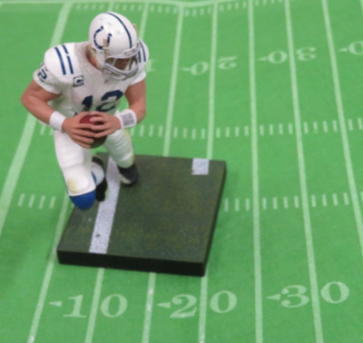 ANDREW LUCK - 2013 McFarlane NFL figure - Colts - White uniform - Loose