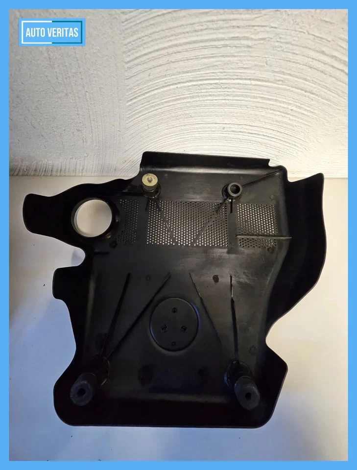 Original engine cover VW GOLF 4 1.6 petrol 07-1998 06A103925AC - Image 2 of 3
