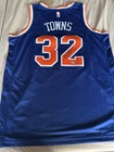 Karl-Anthony Towns New York Knicks #32 Signed NBA Basketball Jersey Lrg