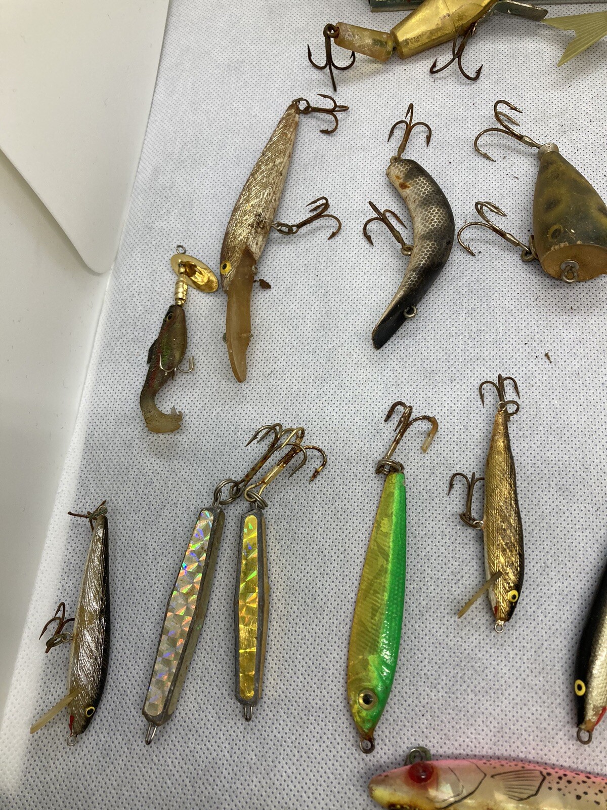 Vintage Old Fishing Lure Lot 22 Lures Need Cleaning. Rusty hooks. eBay