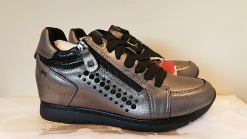 Xti MUJER CUERO Metálico Cuña Zapatillas Size UK 3,4,5,7 Nuevo Con Caja |  eBay