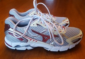 mizuno wave creation 18 grigio