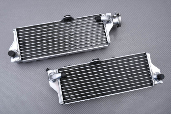 Radiateur Husqvarna CR 125 type racing en aluminium haute performance 2009-2010