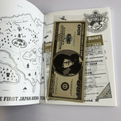 SHINee THE FIRST JAPAN ARENA TOUR SHINee WORLD 2012 SPECIAL BOX | eBay