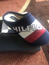 Tommy Hilfiger Mens Slippers Size 7 NIB