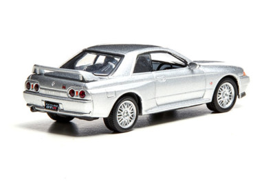 京商 1/18 スカイライン GT-R BNR32 V-SPECⅡ