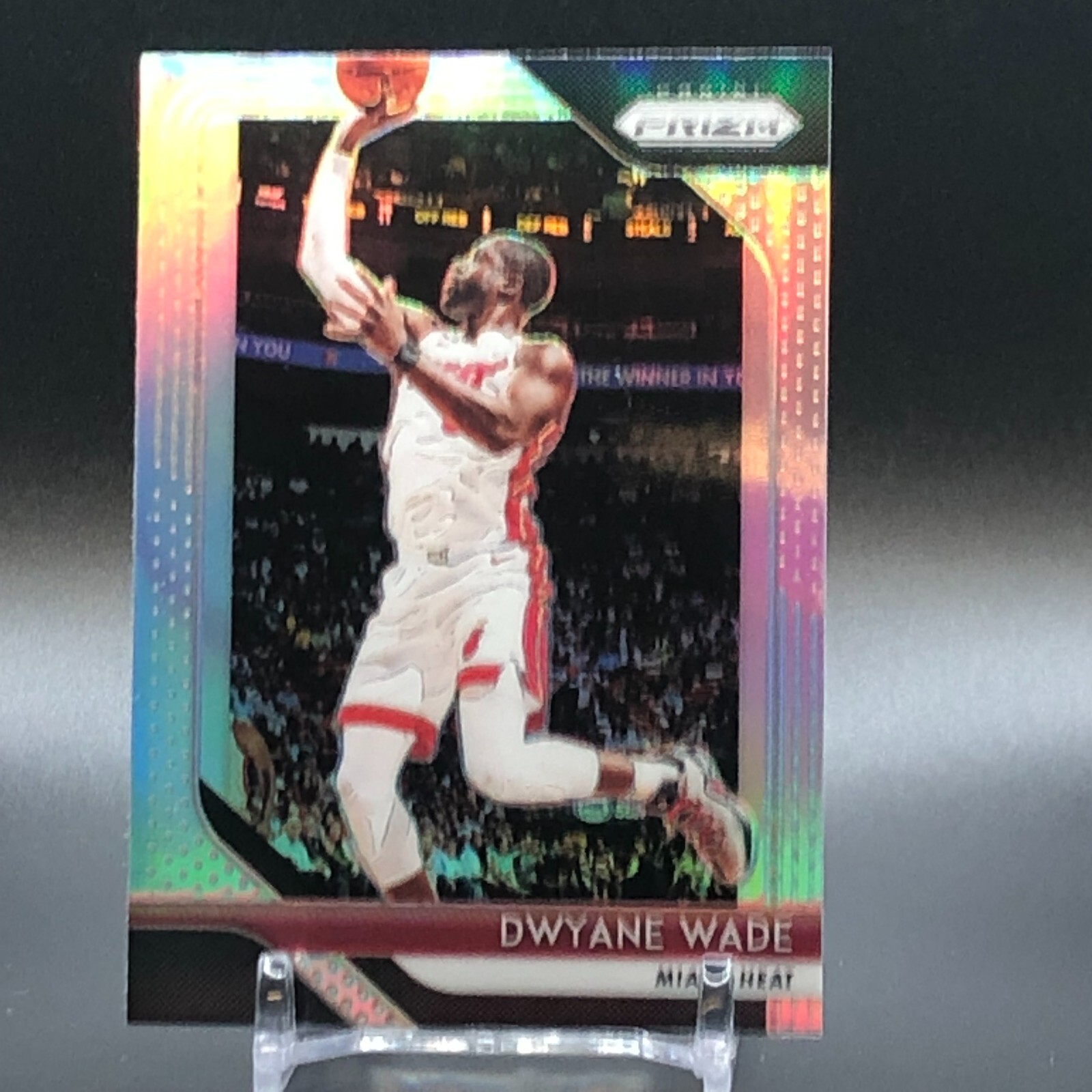 2018-19 Panini Prizm Silver Prizm Dwyane Wade #206