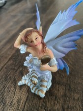 Fairy Figurine with Metal Wings – Fantasy Collectible - Purple