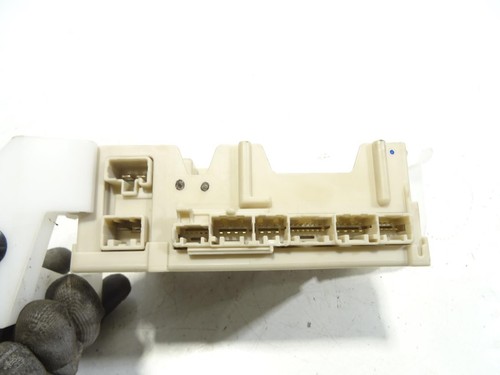 ZEKERINGKAST Peugeot 108 Hatchback 1.0 12V (1KRFE) 827300H030 - Afbeelding 5 van 5