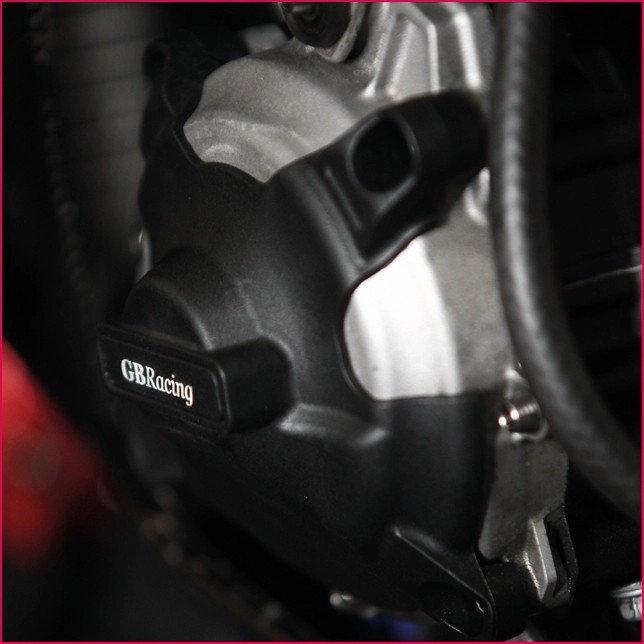 Protection alternateur GB Racing Yamaha R1 2009-2014 pour journées de roulage sur piste