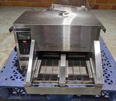 Hatco ITQ-I/0-2C Intelligent Toast-Qwik  Conveyor Toaster