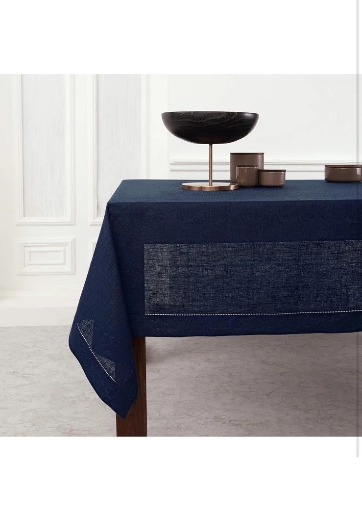 Solino Home 120x60 Inch Navy Linen Tablecloth - 100% Pure Linen
