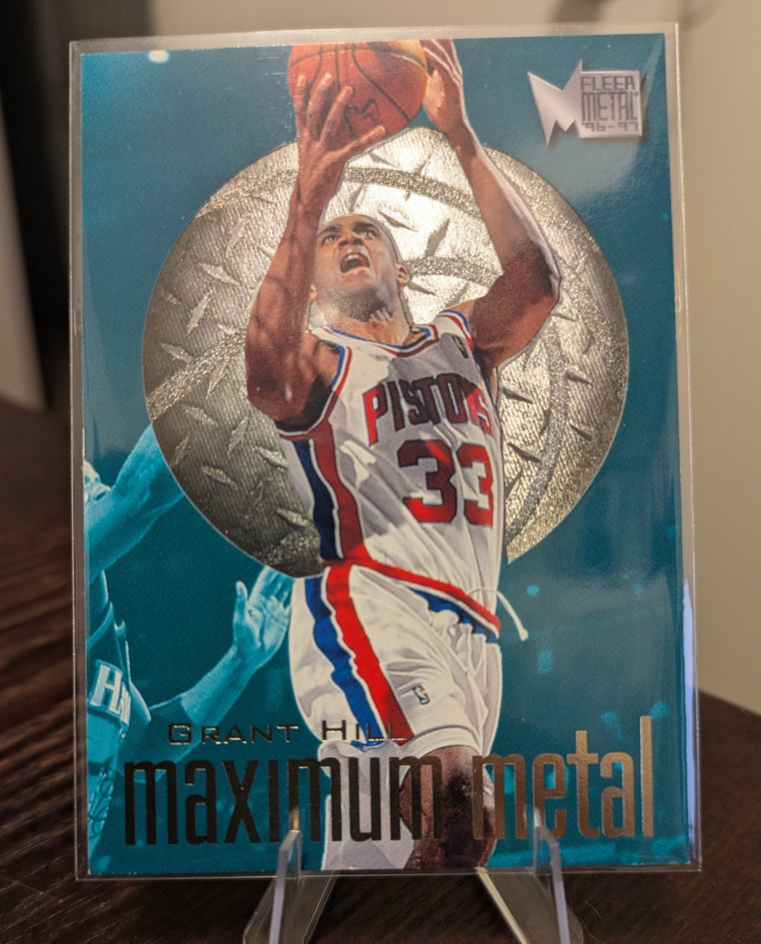 1996 Fleer Metal Grant Hill Maximum Metal Rare Insert