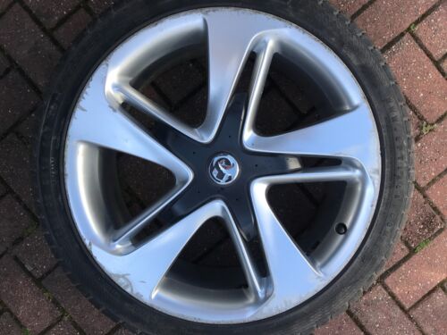 VAUXHALL ASTRA J GTC SPORTS TOURER 19" ALLOY WHEEL 19x8J IS46 13391743 #2 - Picture 1 of 10