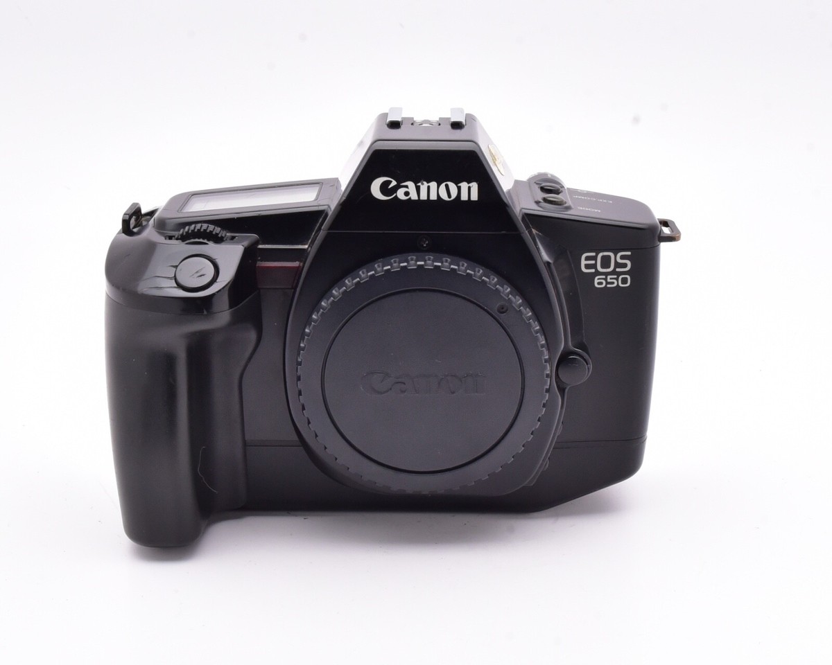 Canon EOS 650 AF 35mm SLR Film Camera Body with Body Cap (#13575
