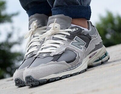 NEW BALANCE M2002RDA RAIN CLOUD Size: 9US, 8.5UK, 42.5EU NEW BALANCE M2002RDA RAIN CLOUD Size: 9US, 8.5UK, 42.5EU