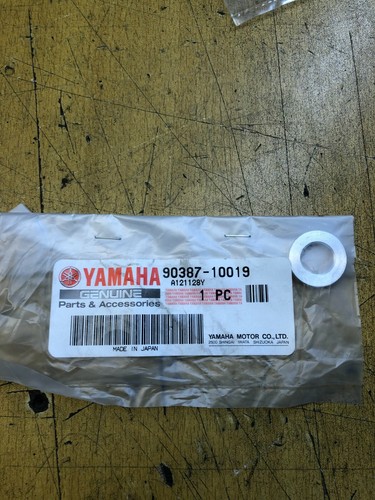 Yamaha Entretoise - Pièces d origine -  - Pièces et