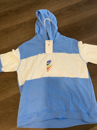 Nike Sportswear DNA Hoodie - Color: University Blue/ White - Size:kids Xl - Picture 2 of 3