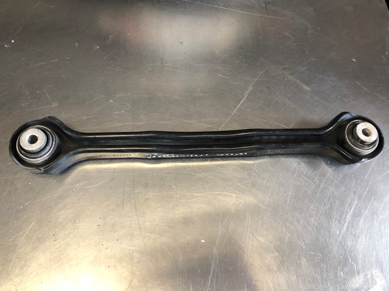 0613 BMW E90 E91 E92 REAR LEFT OR RIGHT LOWER TRAILING CONTROL ARM