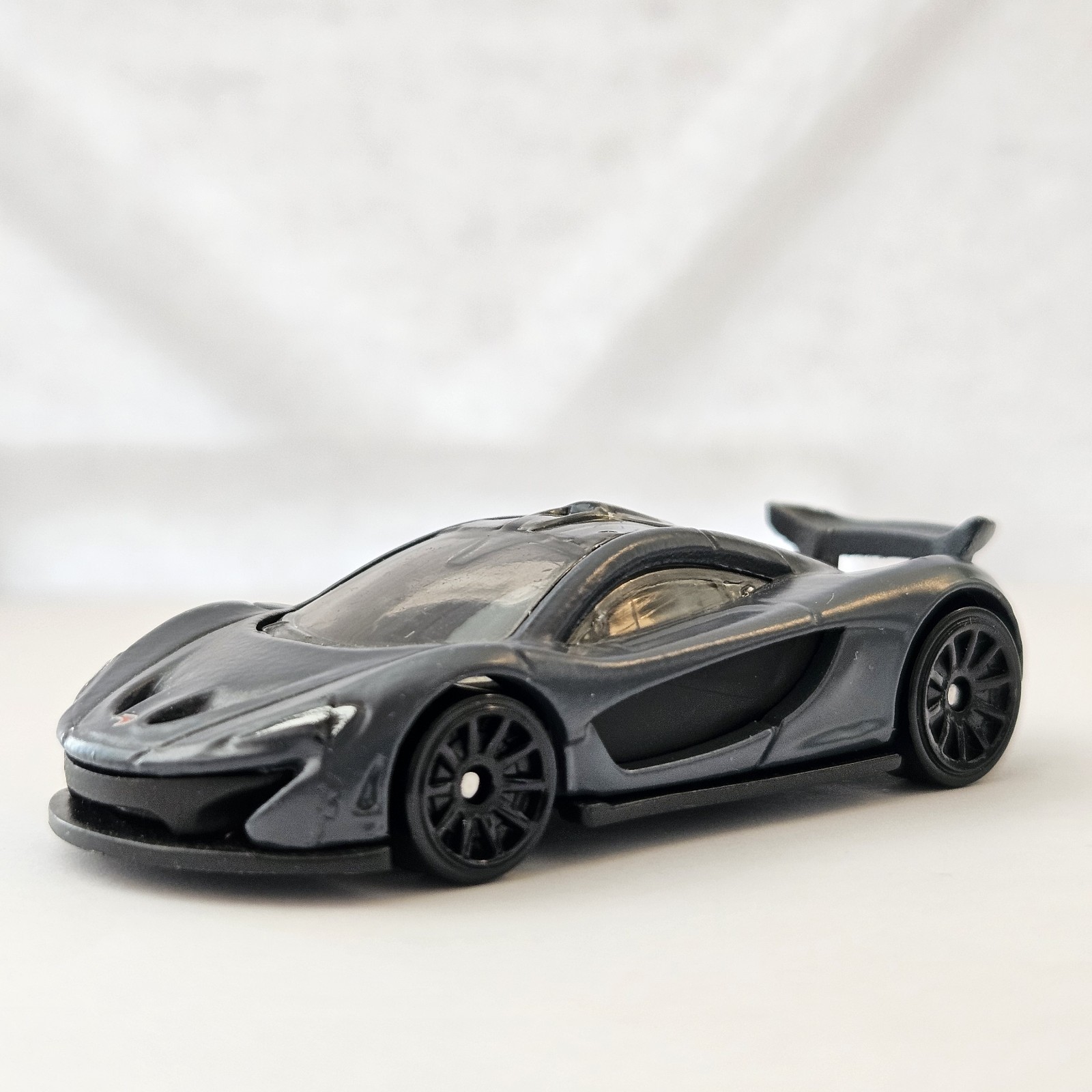 2020 Hot Wheels McLaren P1 Matte Gray HW Exotics Loose CFH20