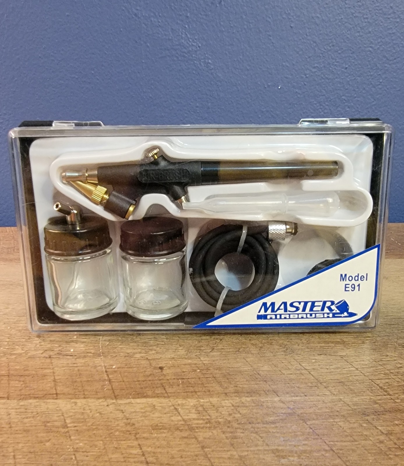 Master Airbrush Model E91 Airbrush Set