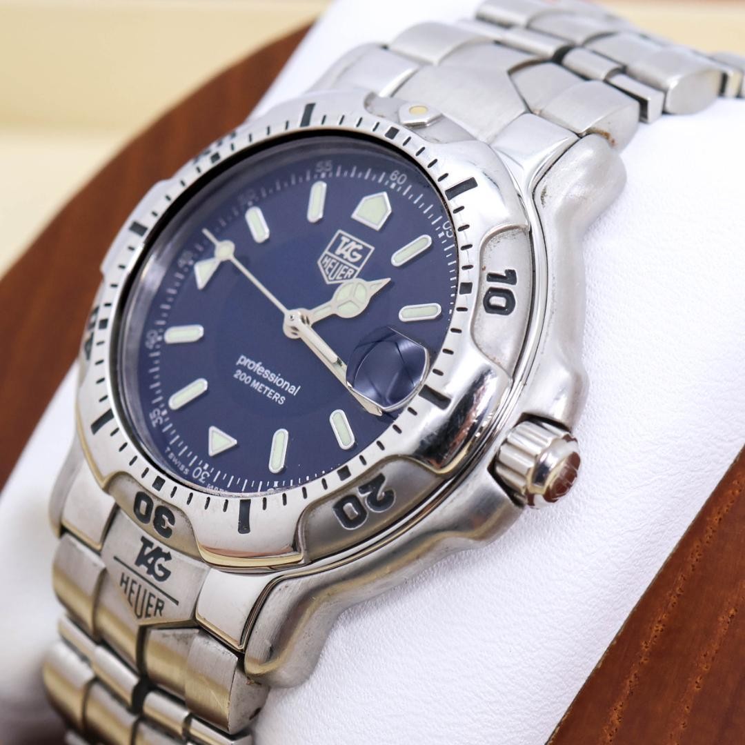 TAG Heuer 6000 Series WH1115-K1 Quartz Diver Watch Navy Silver Cleaned Working image 3