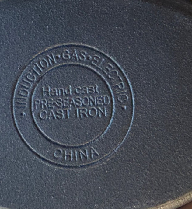 Basic Essentials 2 Piece Pre Seasoned Cast Iron Oval Sizzler Set W/ A Wood Tray thumbnail 5