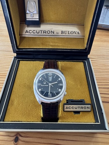 1970 Bulova Accutron 218 UP/Down Date Legacy Diamond Dial Mens...