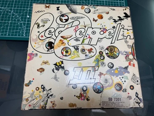 Led Zeppelin III  SD7201 (1970)  Canada press Gatefold sleeve with working wheel