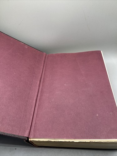 Holy Bible 1953 Vintage Catholic Action Family Edition Illustrated Hardcover - Picture 6 of 18