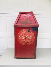 Cubo de basura de metal vintage Coca-Cola Bennett Mfg. Co. Alden N.Y.