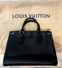 Authentic Louis Vuitton Grenelle  Bag PM Black Leather Epi. Excellent condition 