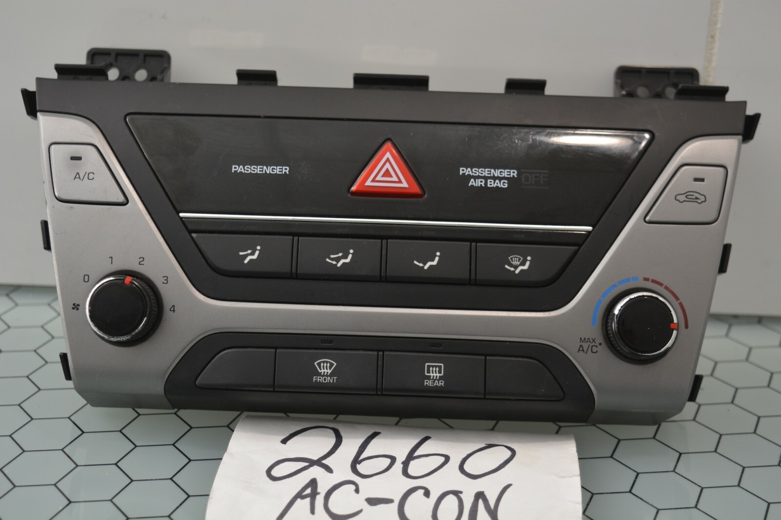 2017 2018 Hyundai Elantra AC and Heater Control Used Stock #2660-AC