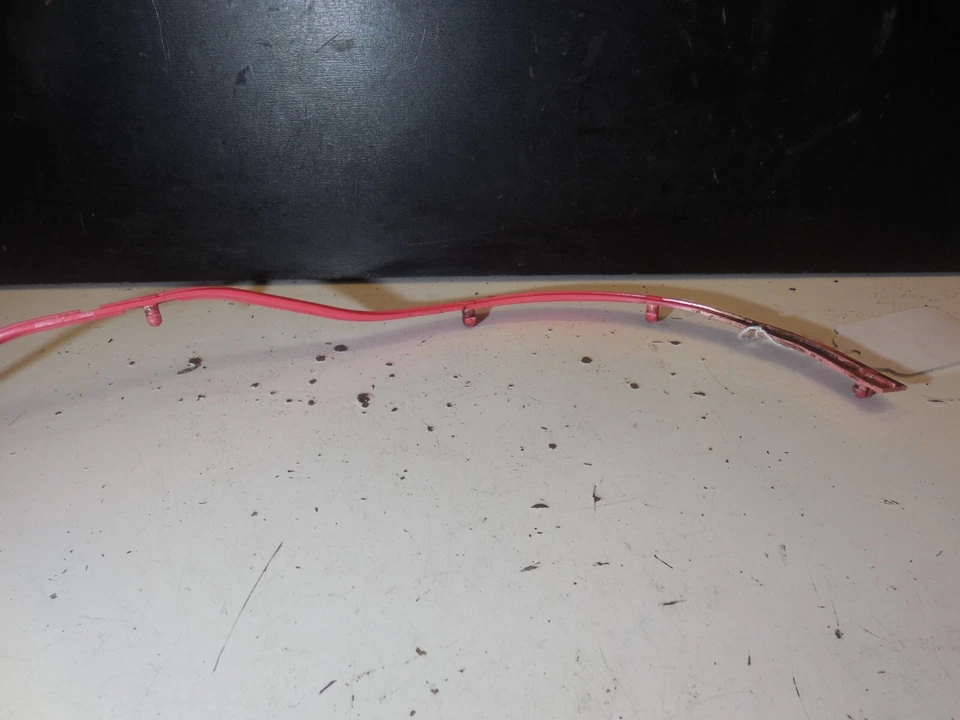 前左门密封塑料导轨红色支撑 02-07 梅赛德斯奔驰 W203 C350 — 第 2/4 张图片